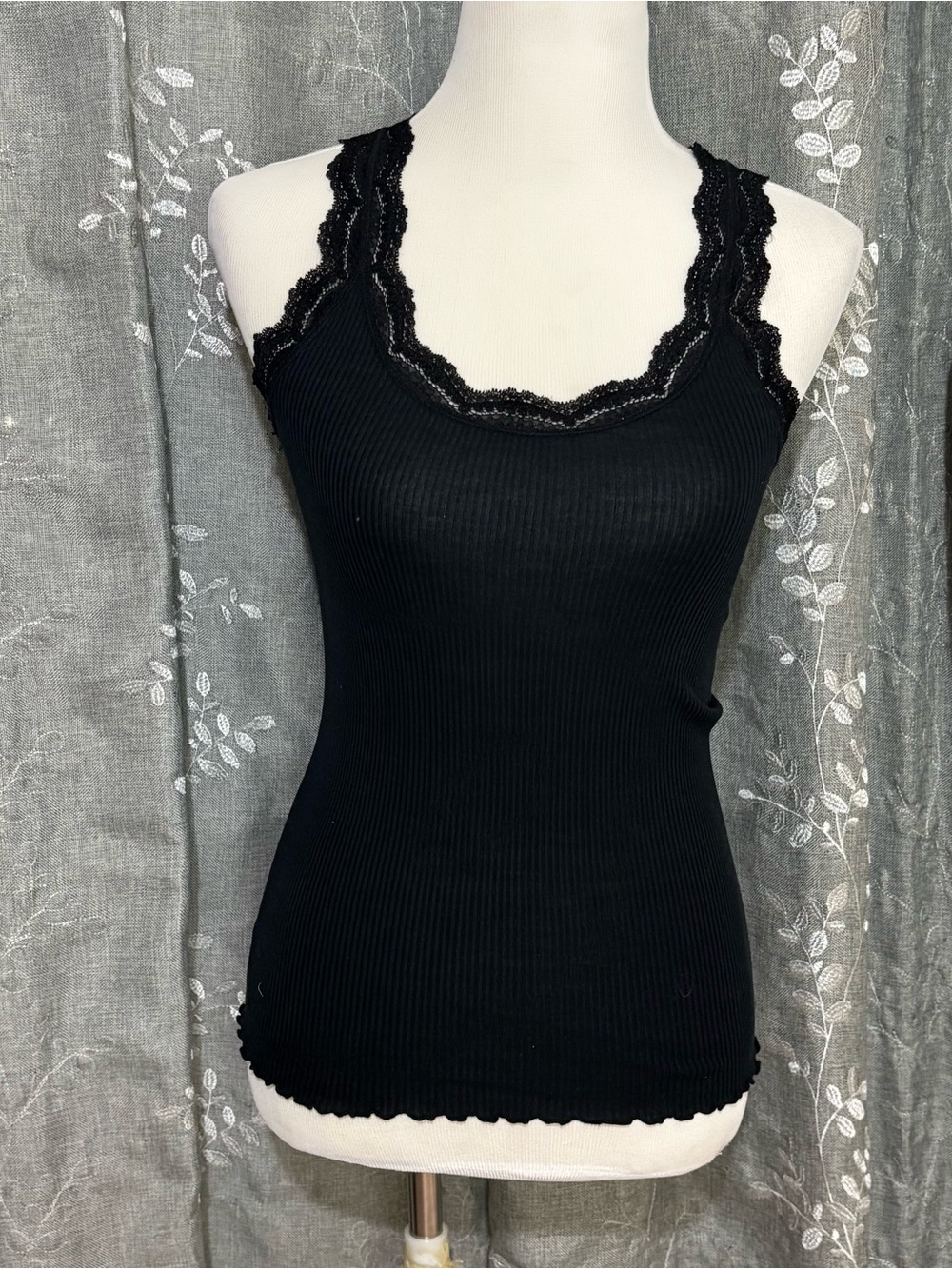 Vintage 2006 y2k Victoria’s Secret angels tank top